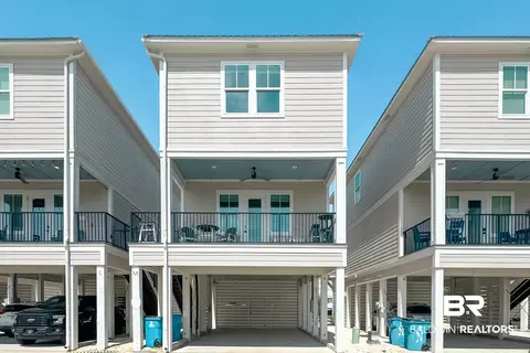 951 W Lagoon Ave UNIT M, Gulf Shores, AL 36542
