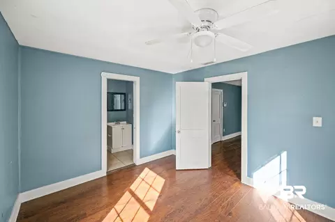 Bedroom - 554 Mohawk St, Mobile, AL 36606 photo 2 of 5