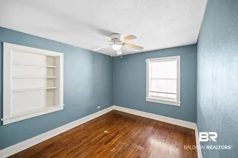 Bedroom - 554 Mohawk St, Mobile, AL 36606 photo 3 of 5