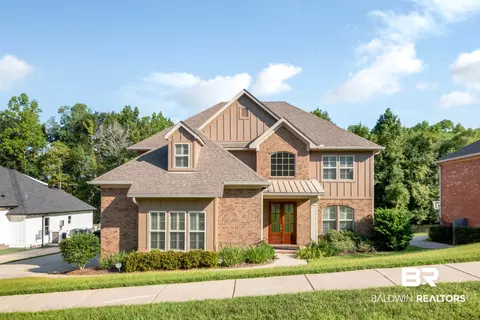 6612 Crystal Ct, Mobile, AL 36695