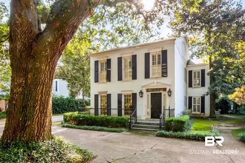 Exterior - 421 Tuthill Ln, Mobile, AL 36608 photo 12 of 14
