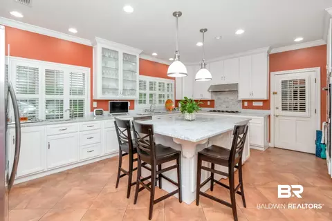 Kitchen - 421 Tuthill Ln, Mobile, AL 36608 photo 2 of 4