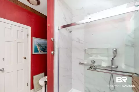Bath - 421 Tuthill Ln, Mobile, AL 36608 photo 6 of 6