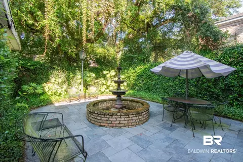 Exterior - 421 Tuthill Ln, Mobile, AL 36608 photo 5 of 14