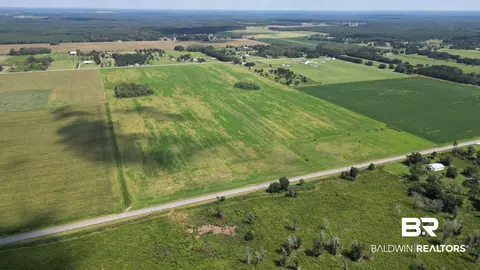 05 Comstock Rd, Elberta, AL 36530 photo 5