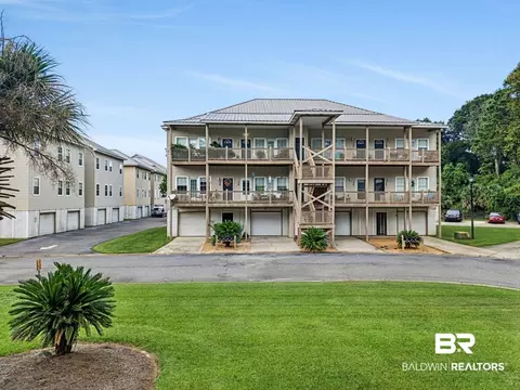 4 Yacht Club Dr #156, Daphne, AL 36526