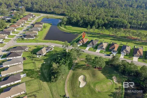 10078 Lakeview Dr, Foley, AL 36535