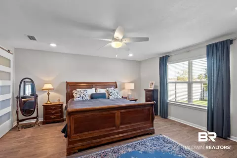 Bedroom - 8161 Irwin Loop, Daphne, AL 36526 photo 3 of 5