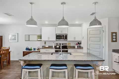 Kitchen - 8161 Irwin Loop, Daphne, AL 36526 photo 1 of 6