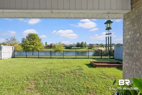 Exterior - 8161 Irwin Loop, Daphne, AL 36526 photo 6 of 11