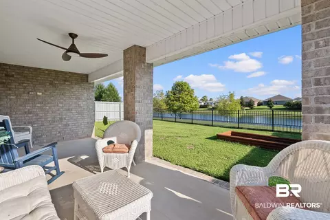 Exterior - 8161 Irwin Loop, Daphne, AL 36526 photo 4 of 11