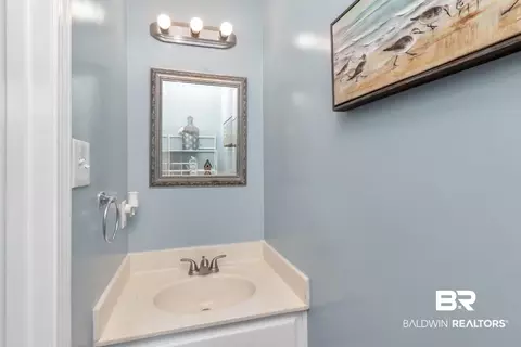 Bath - 3016 Lindholm Dr, Mobile, AL 36693 photo 4 of 4