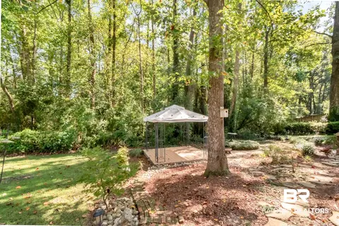 Exterior - 3016 Lindholm Dr, Mobile, AL 36693 photo 7 of 8