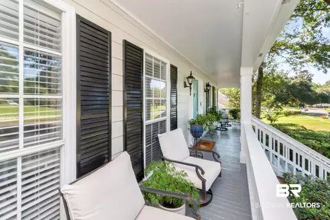 Exterior - 3016 Lindholm Dr, Mobile, AL 36693 photo 2 of 8