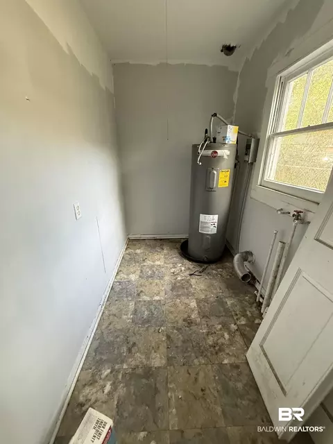 Other - 352 S Ann St, Mobile, AL 36604 photo 2 of 8
