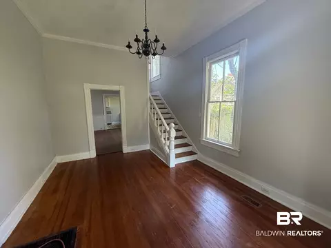 Living - 352 S Ann St, Mobile, AL 36604 photo 3 of 5