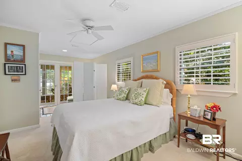 Bedroom - 8785 Red Fish Point Rd, Lillian, AL 36549 photo 1 of 8