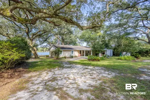 Exterior - 8785 Red Fish Point Rd, Lillian, AL 36549 photo 4 of 19