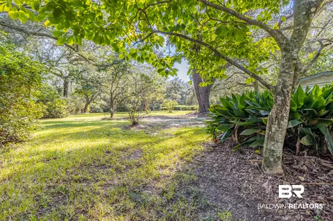Exterior - 8785 Red Fish Point Rd, Lillian, AL 36549 photo 15 of 19