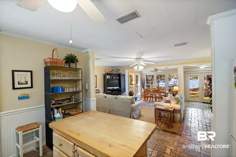 Kitchen - 8785 Red Fish Point Rd, Lillian, AL 36549 photo 3 of 3