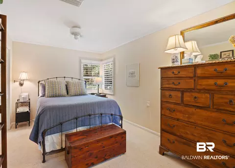 Bedroom - 8785 Red Fish Point Rd, Lillian, AL 36549 photo 6 of 8