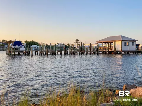 View/Area - 3458 Mariner Cir, Orange Beach, AL 36561 photo 2 of 3