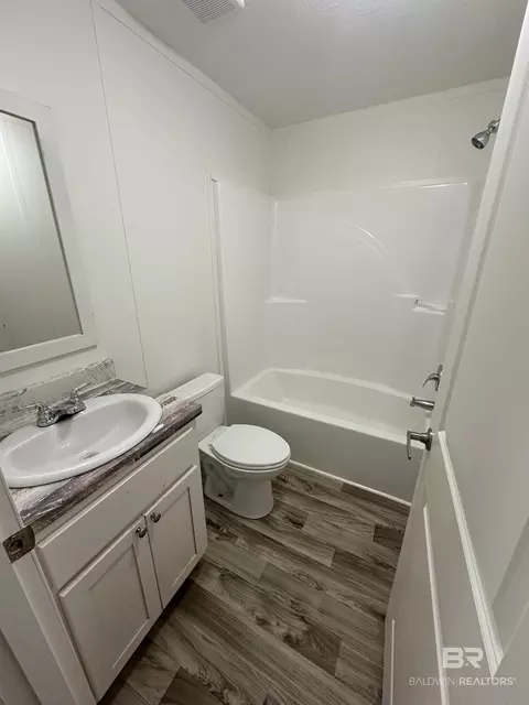 Bath - 36291 County Road 39, Stapleton, AL 36578 photo 6 of 7