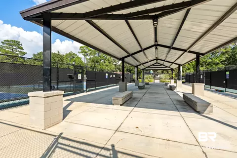 Exterior - 5105 E Village Cir, Mobile, AL 36608 photo 8 of 9