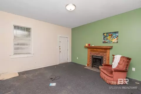 Living - 25 Southern St, Chickasaw, AL 36611 photo 6 of 6