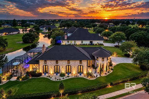3724 Olde Park Ln, Gulf Shores, AL 36542
