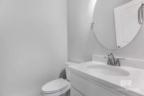 Bath - 19847 Bunker Loop, Fairhope, AL 36532 photo 5 of 8