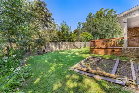 Exterior - 19847 Bunker Loop, Fairhope, AL 36532 photo 12 of 14