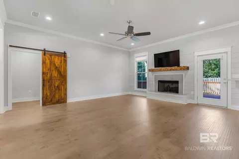Living - 19847 Bunker Loop, Fairhope, AL 36532 photo 4 of 7
