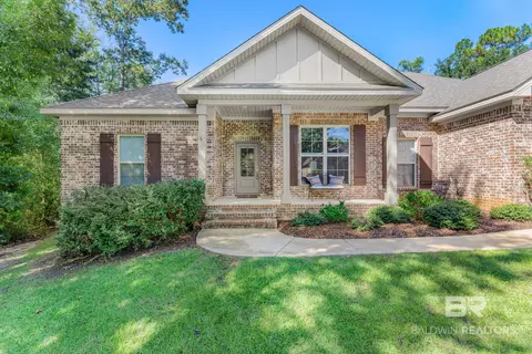 Exterior - 19847 Bunker Loop, Fairhope, AL 36532 photo 2 of 14