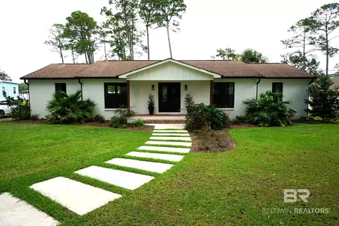 9396 Clarke Ridge Rd, Foley, AL 36535