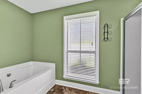 Bath - 11233 Herschel Loop, Daphne, AL 36526 photo 3 of 8