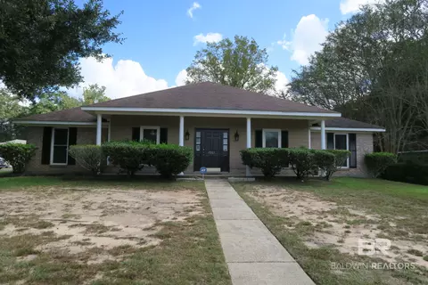7351 E Smithfield Rd, Mobile, AL 36695