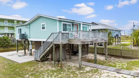 649 Cherokee Rd, Gulf Shores, AL 36542