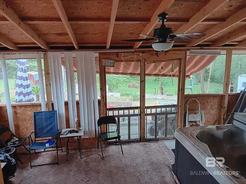 Exterior - 1304 Oak St, Daphne, AL 36526 photo 6 of 10