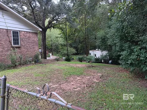 Exterior - 1304 Oak St, Daphne, AL 36526 photo 10 of 10