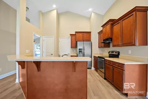 Kitchen - 11287 Herschel Loop, Daphne, AL 36526 photo 1 of 6