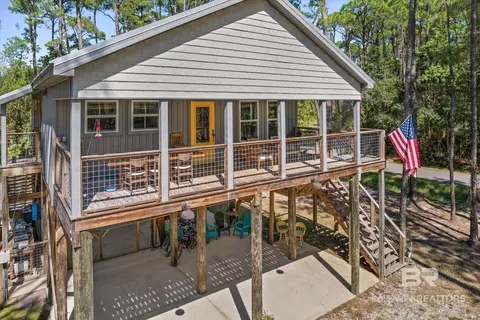 150 Narvaez St, Dauphin Island, AL 36528