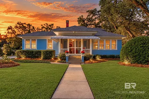 14557 Oak St, Magnolia Springs, AL 36555
