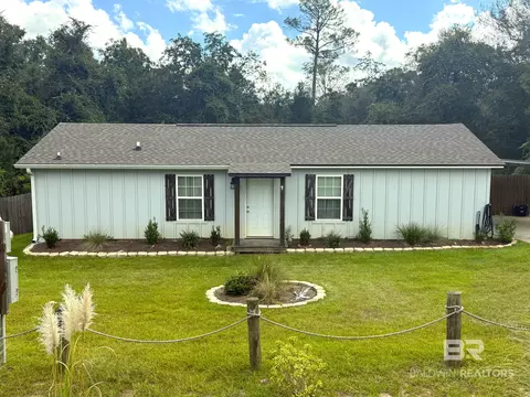 7124 N Century Blvd, Century, FL 32535