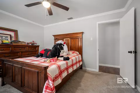 Bedroom - 5009 Chaucer Dr, Mobile, AL 36693 photo 3 of 6