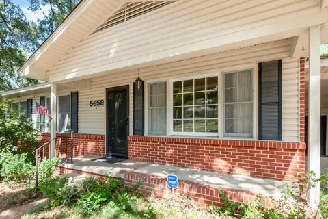 Exterior - 5658 Diane Dr, Mobile, AL 36618 photo 4 of 8