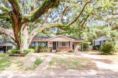 Exterior - 5658 Diane Dr, Mobile, AL 36618 photo 2 of 8