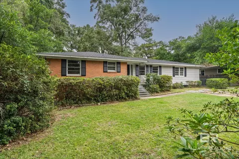 Exterior - 403 Thornton Pl, Mobile, AL 36609 photo 4 of 4