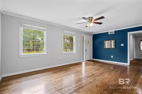 Living - 403 Thornton Pl, Mobile, AL 36609 photo 1 of 3