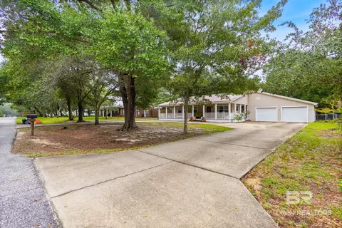 2400 Callaway Rd, Gulf Shores, AL 36542
